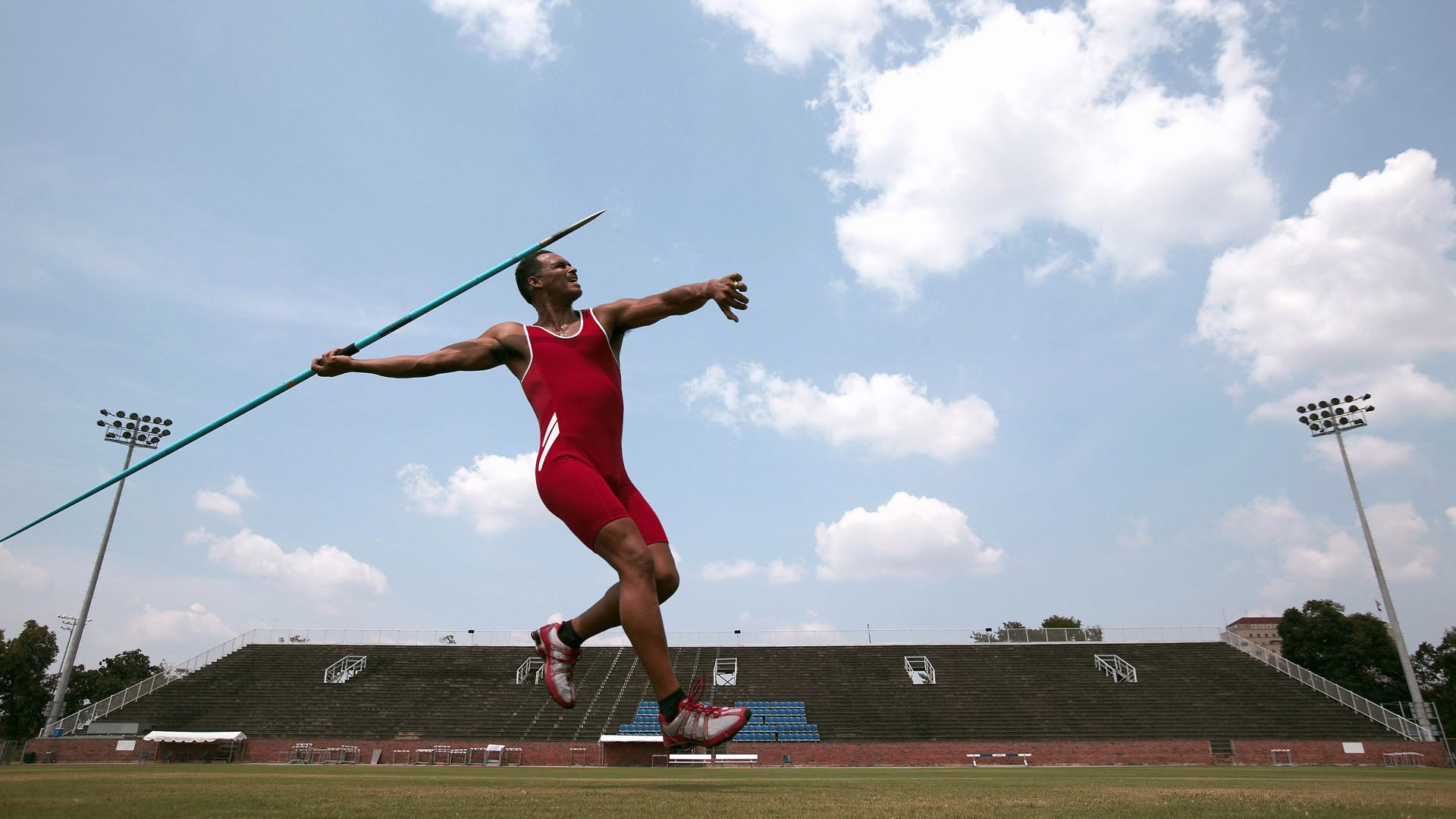 开云体育登录-本泽马一剑封喉！牙买加奇迹夜，关键先生如何终结拜仁王朝？